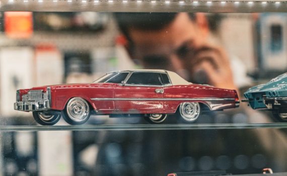 Where to Find Unique Hobby Shops in Sunshine Plaza